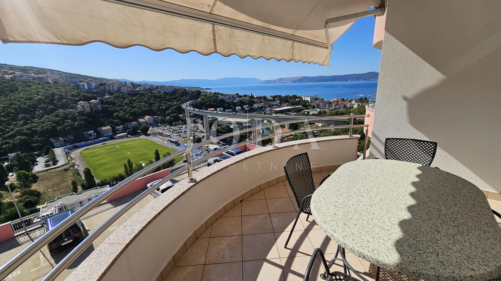crikvenica stan sa panoramskim pogledom - slika 3