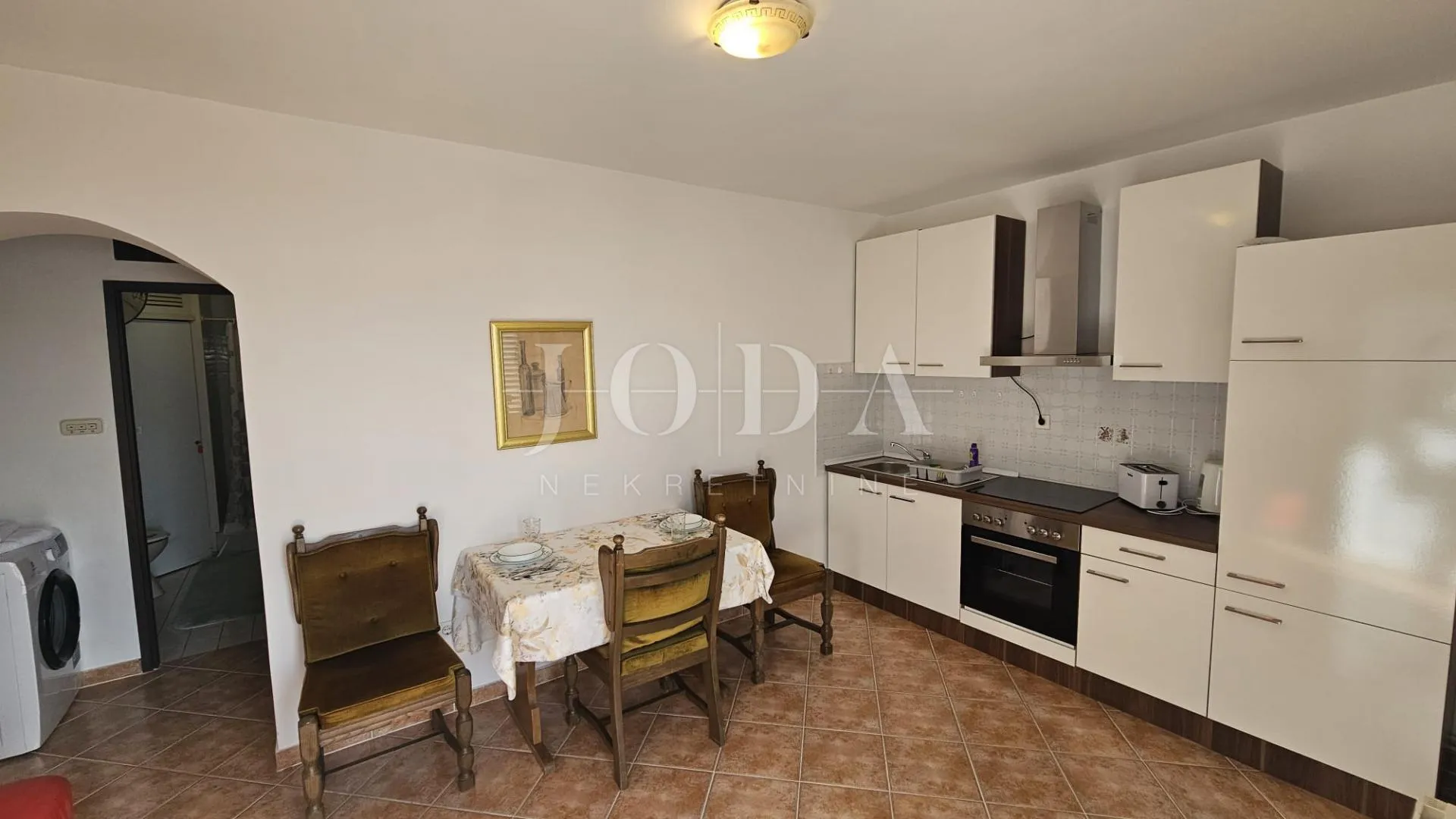 vila sa prekrasnim pogledom - slika 15