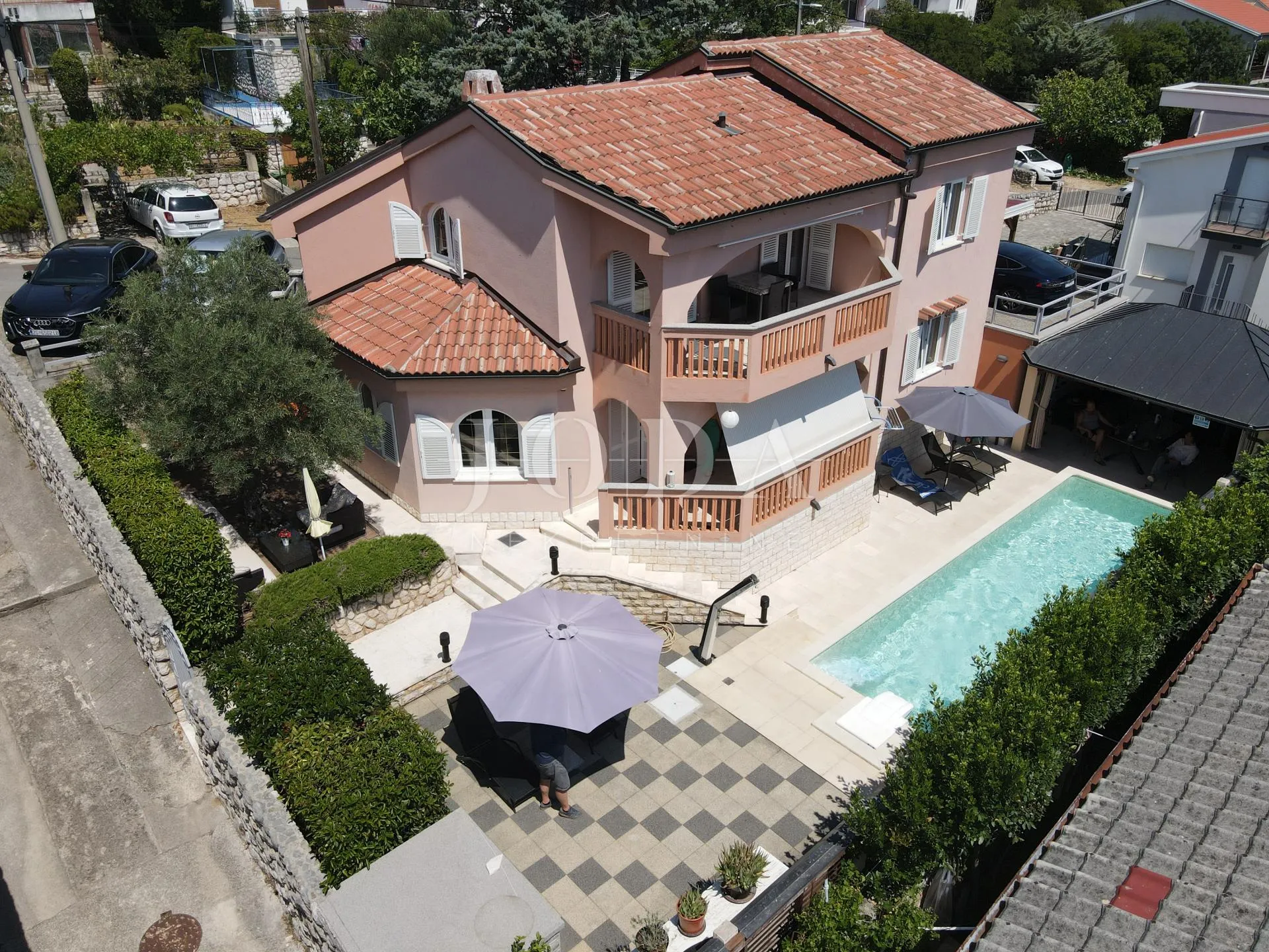 novi vinodolski kuća s bazenom - slika 14