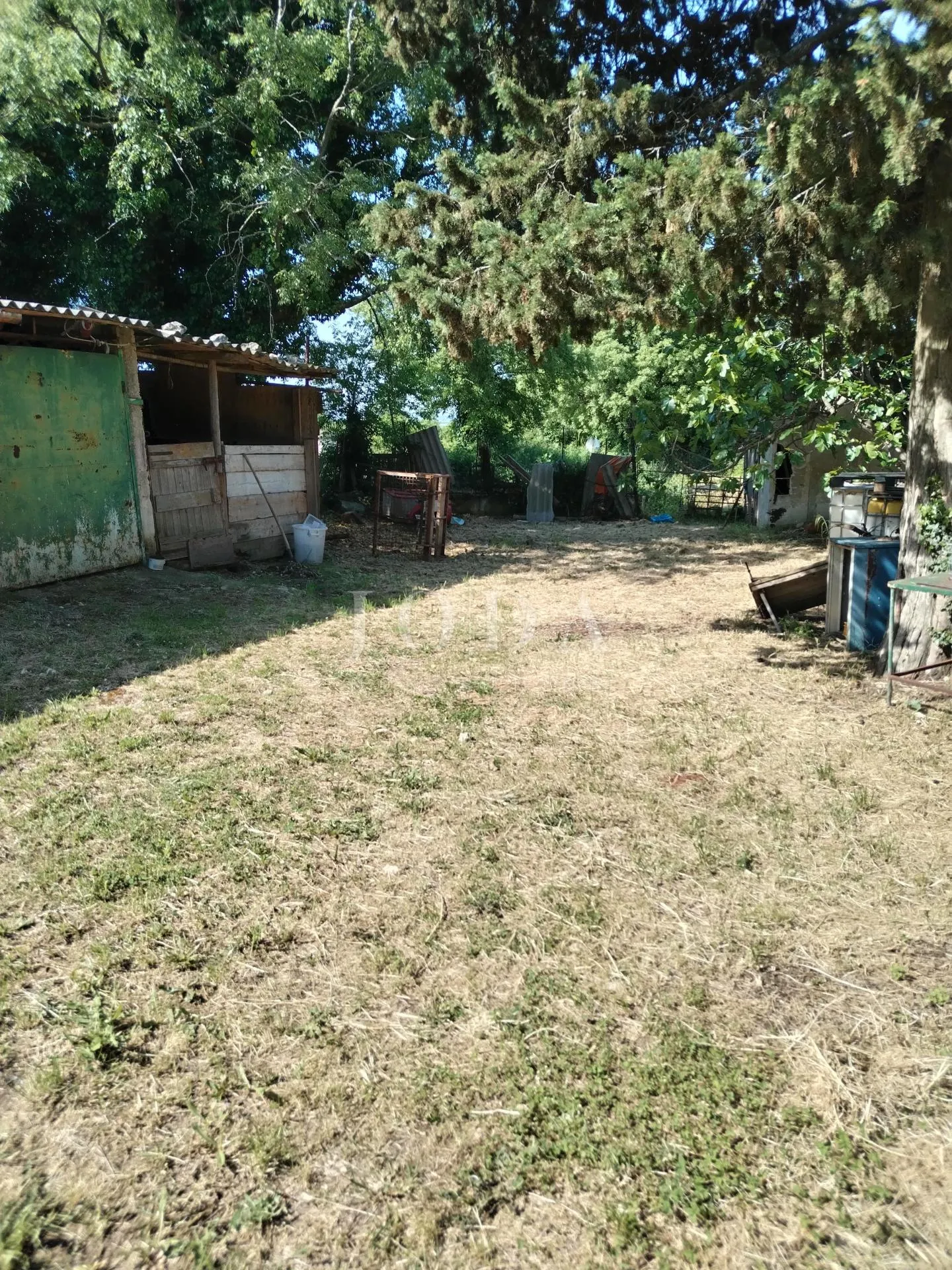 pula, okolica, građevinsko zemljište sa postojećim objektom - slika 11