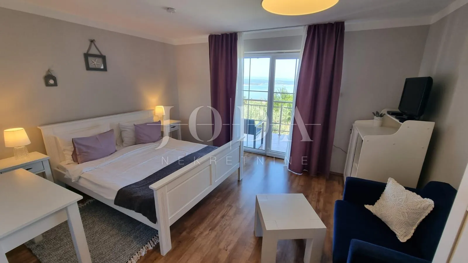 crikvenica velika etaža potpuno opremljena i namještena - slika 23