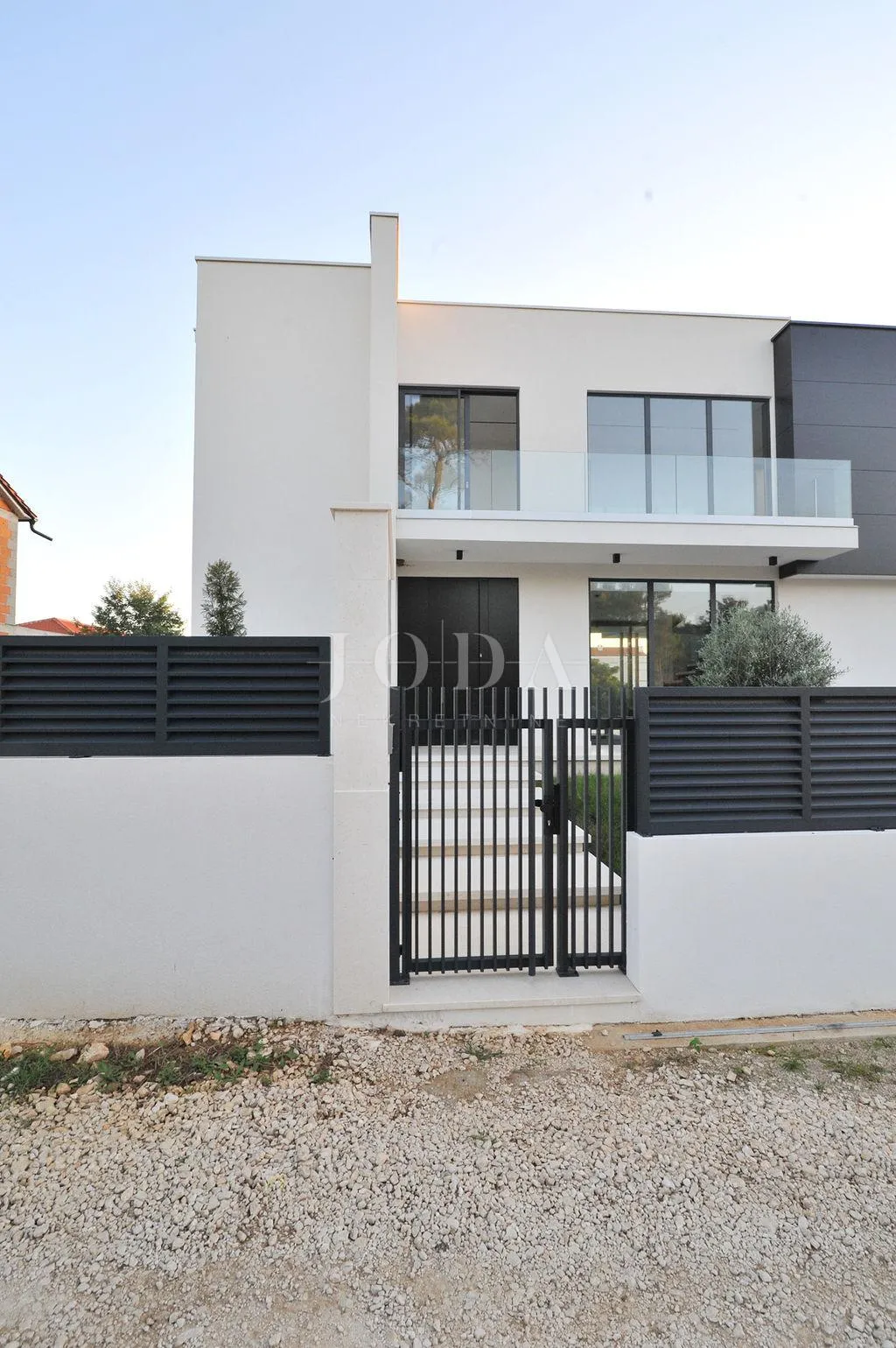 zadar, okolica, moderna vila blizu mora - slika 18