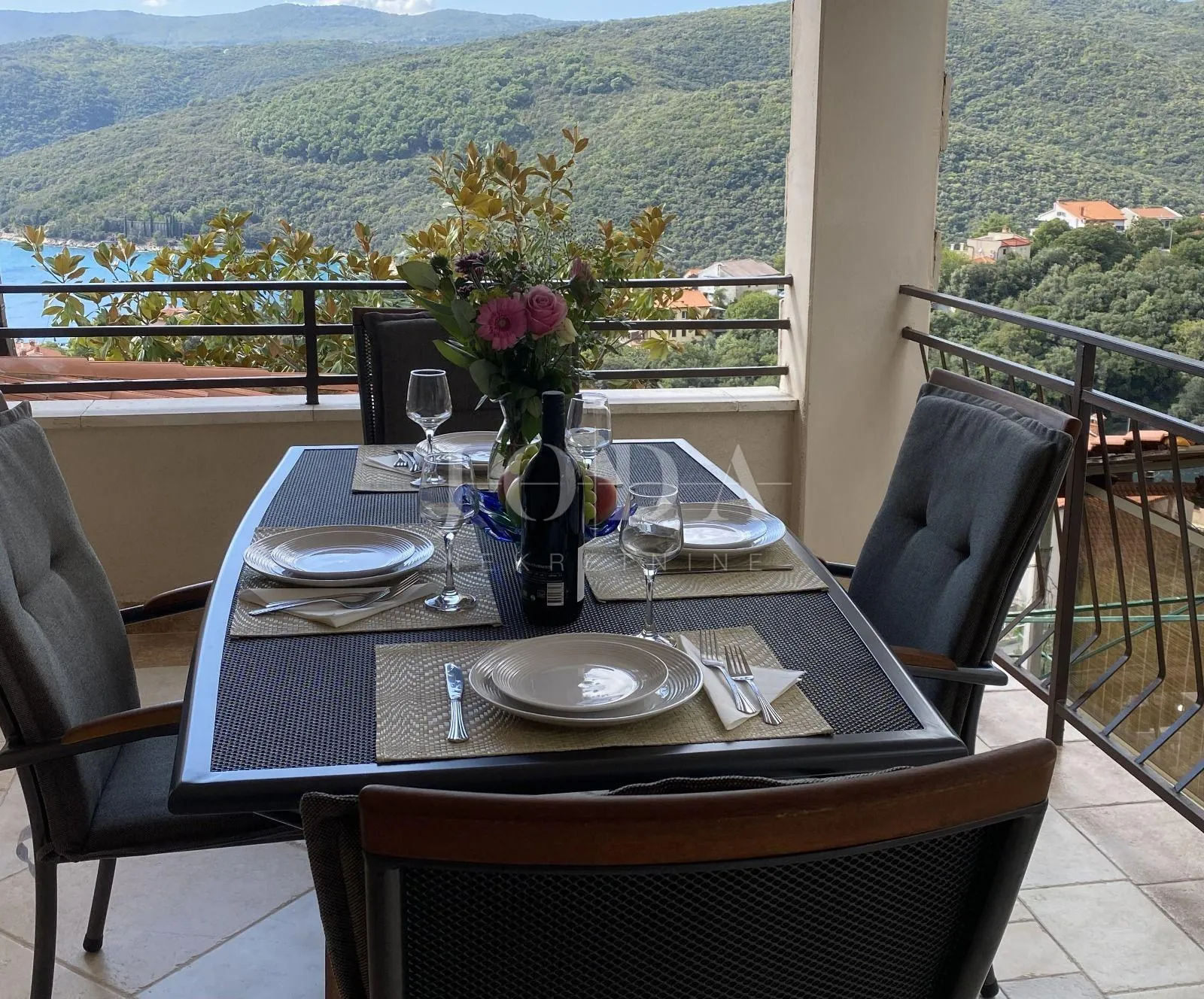 rabac, kuća sa četiri stambene jedinice, te predivnim pogledom na more - slika 40