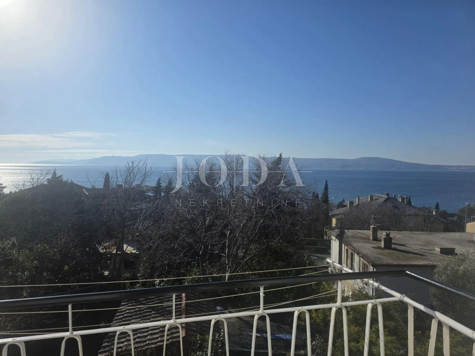 novi vinodoslki, stan na prvom katu, 150m od mora - slika 9