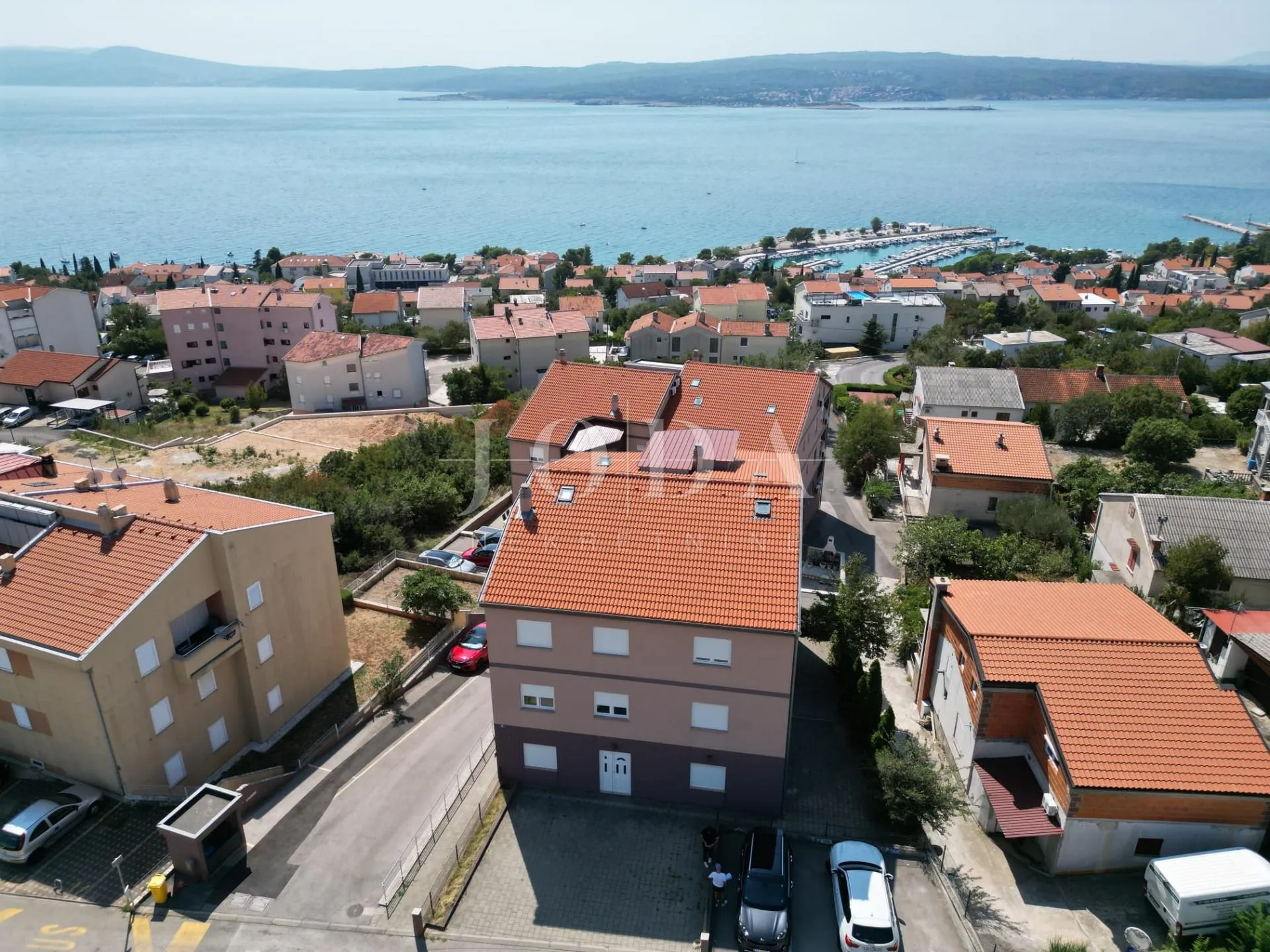 crikvenica apartman sa garažom - slika 2