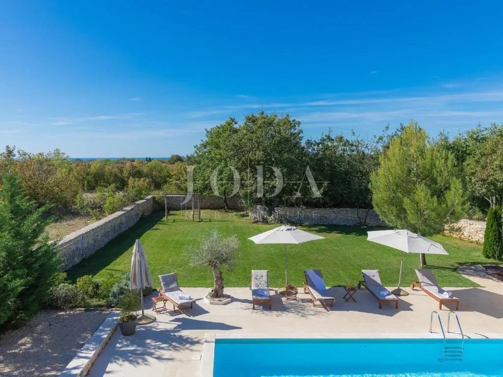 svetvinčenat, okolica, prekrasna villa sa bazenom - slika 8