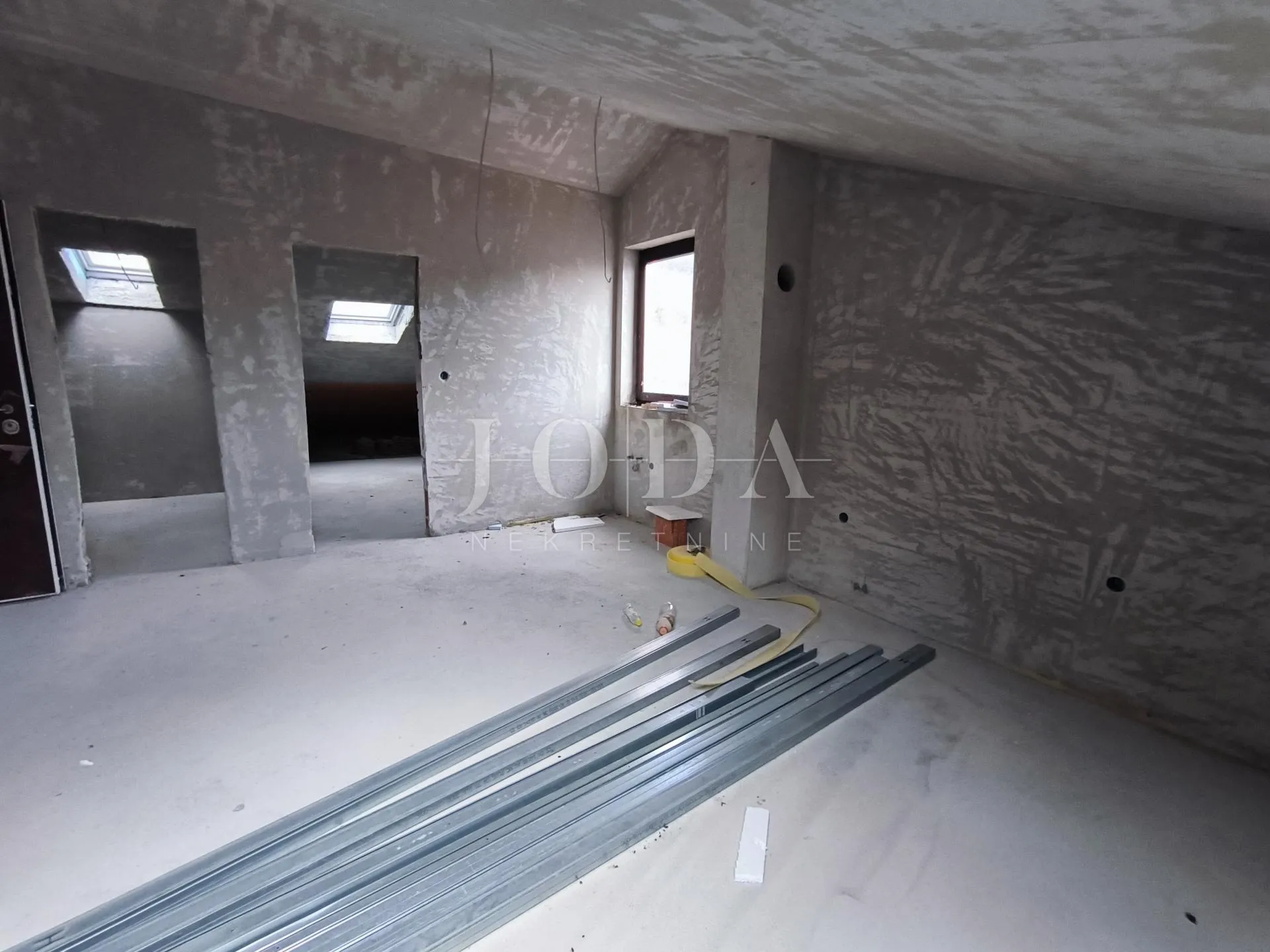 senj-bunica apartman u potkrovlju - slika 2