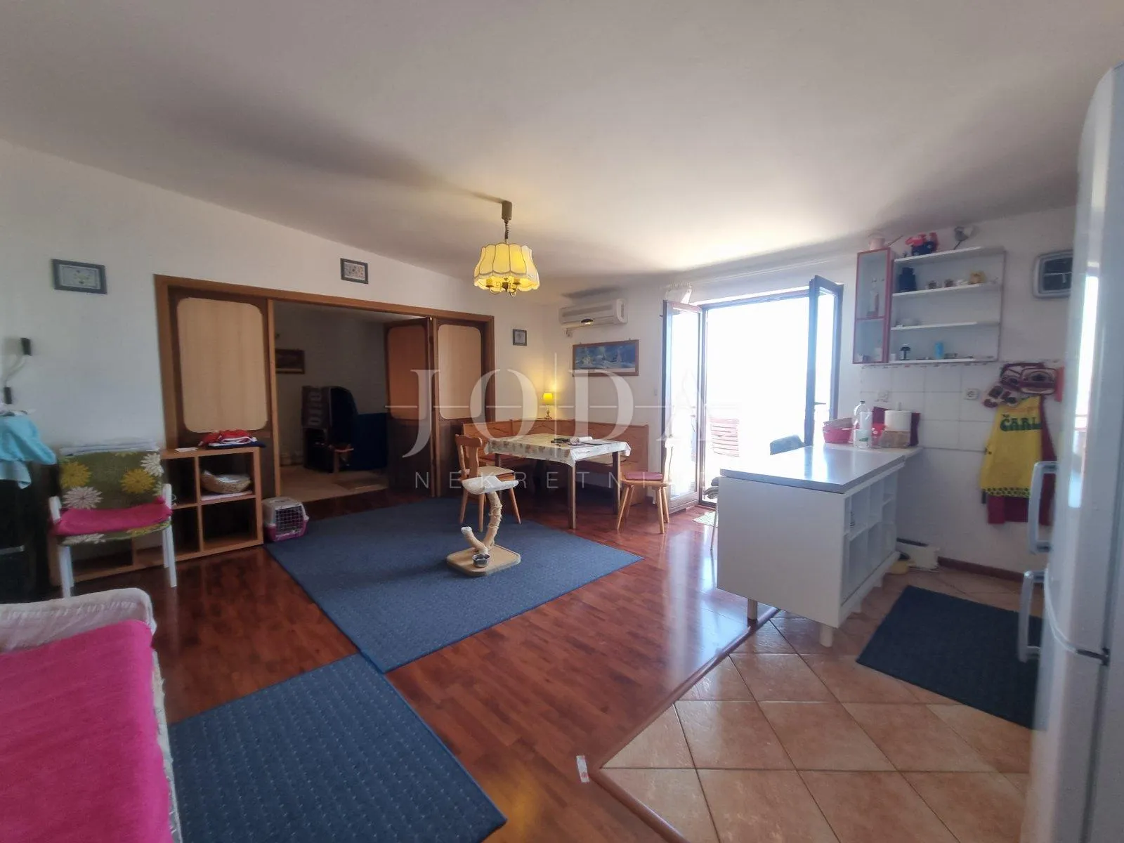senj, kuća sa četiri stambene jedinice - slika 7