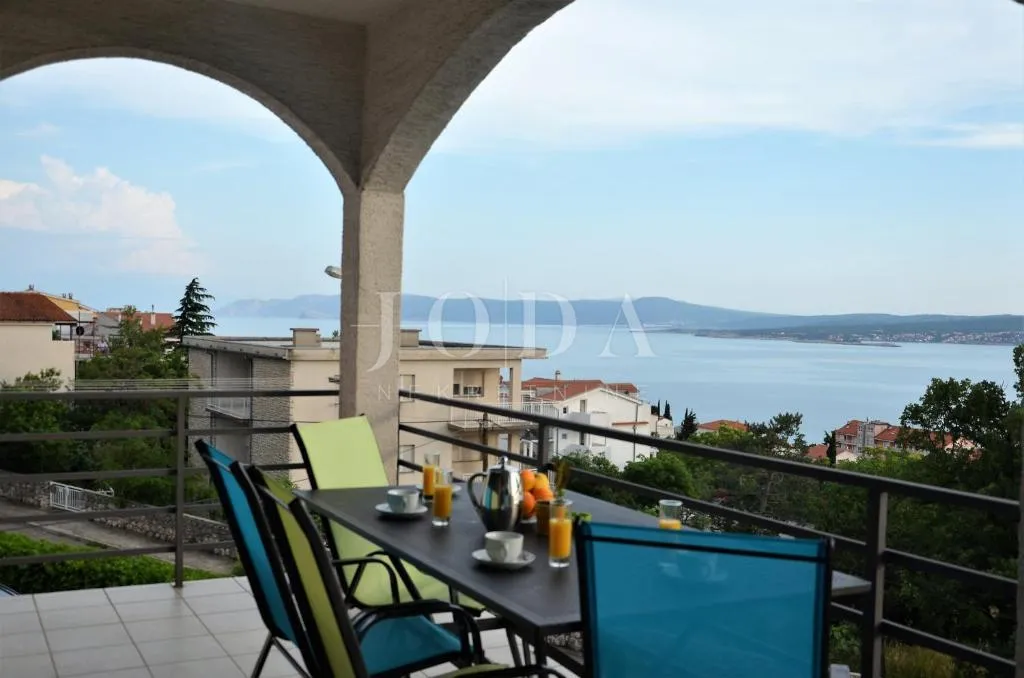 ekskluzivna nekretnina u crikvenici: 602 m², bazen, 7 apartmana, 250 m od mora - slika 21