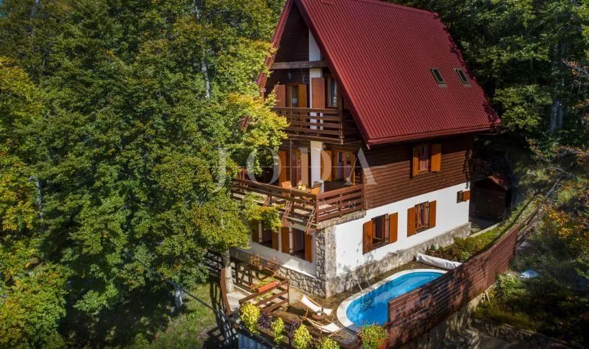 Atraktivna kuća na Platku - Soboli, Čavle
