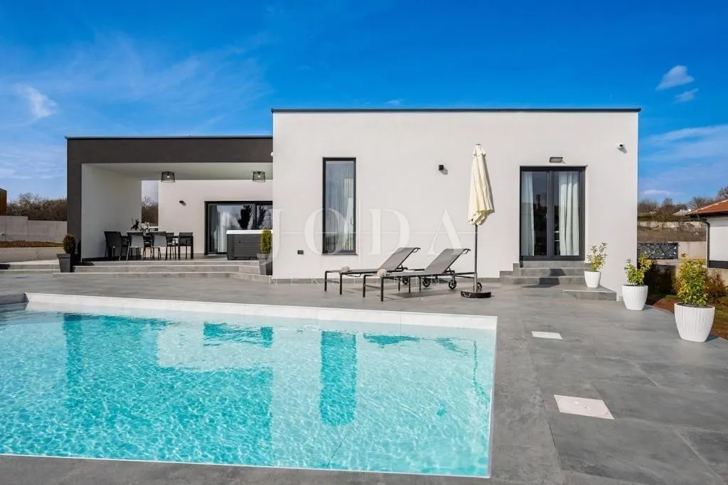 žminj, moderna villa sa bazenom, jacuzzijem i saunom - slika 4