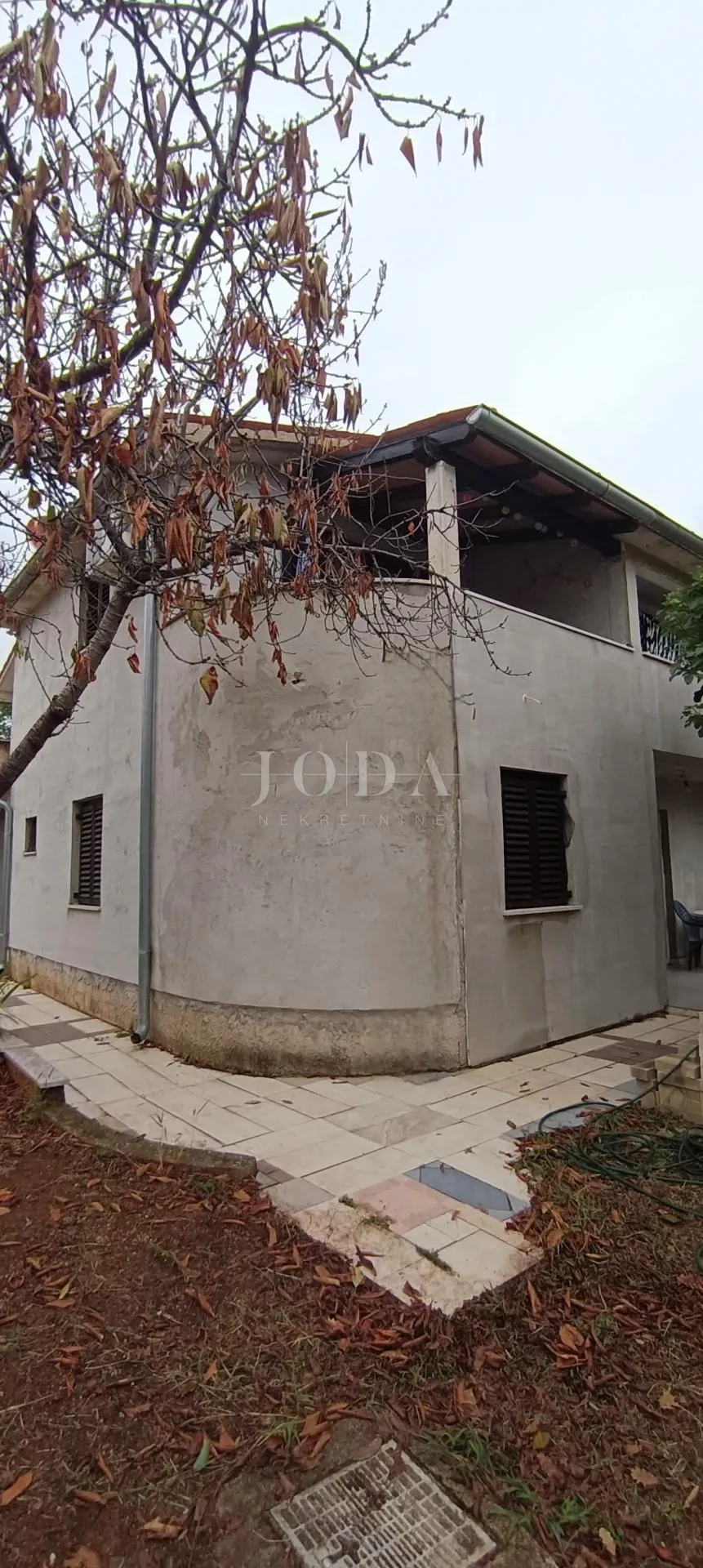 obiteljska kuća sa tri stana,poreč okolica - slika 2