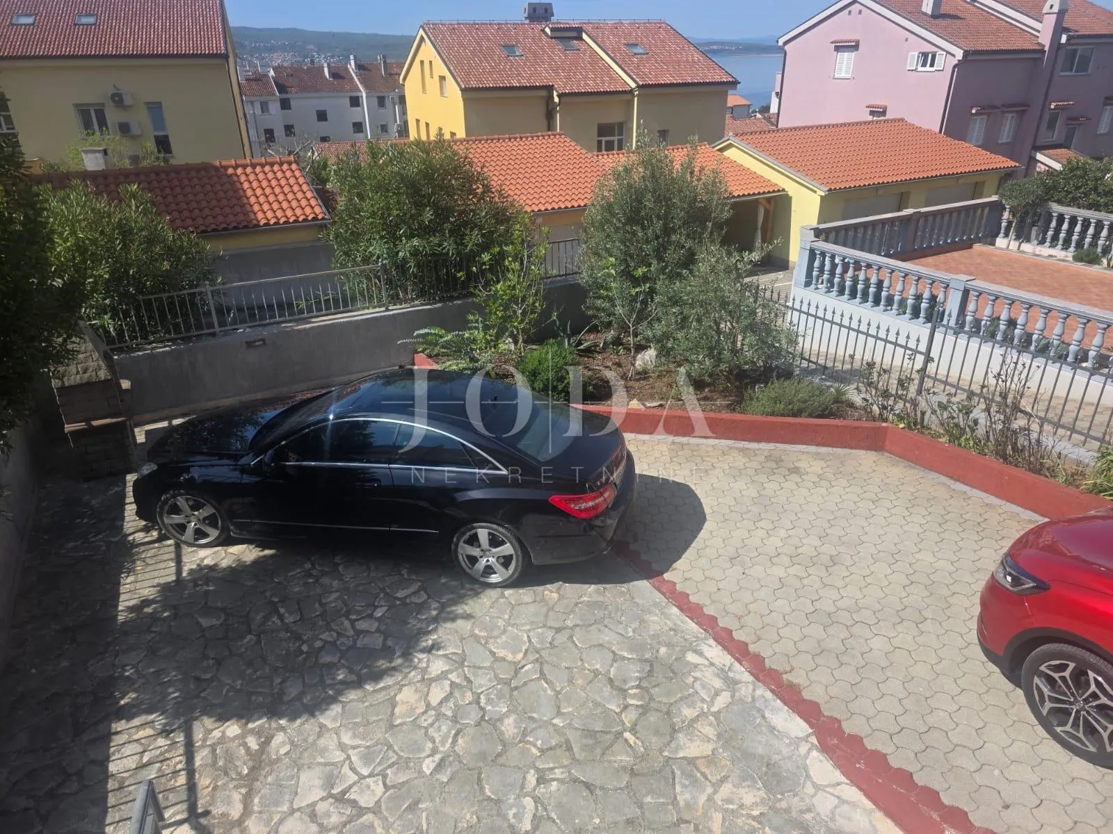 crikvenica-stan na dobroj lokaciji - slika 12