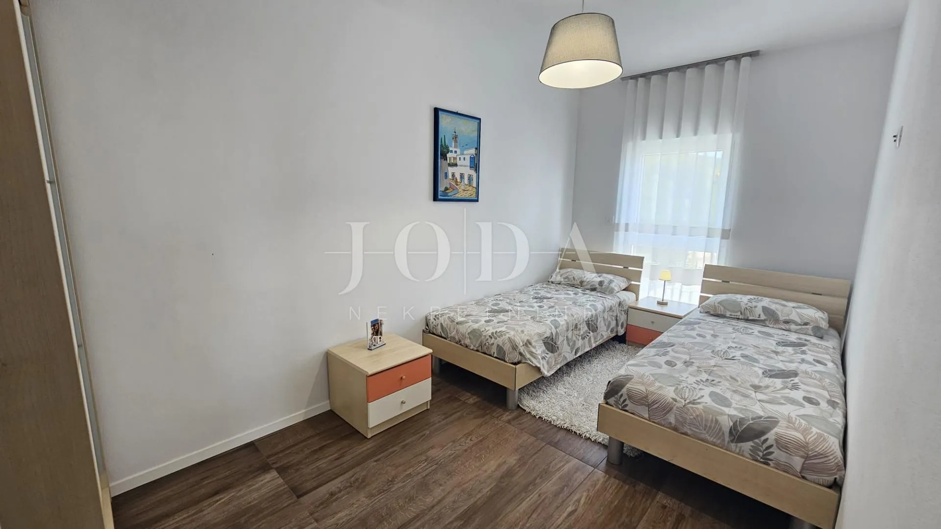 dramalj penthouse sa garažom i zasebnim apartmanom - slika 21