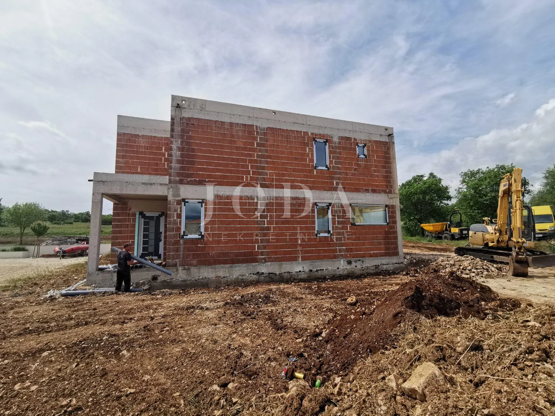 kršan, moderna villa na kraju mjesta - slika 6