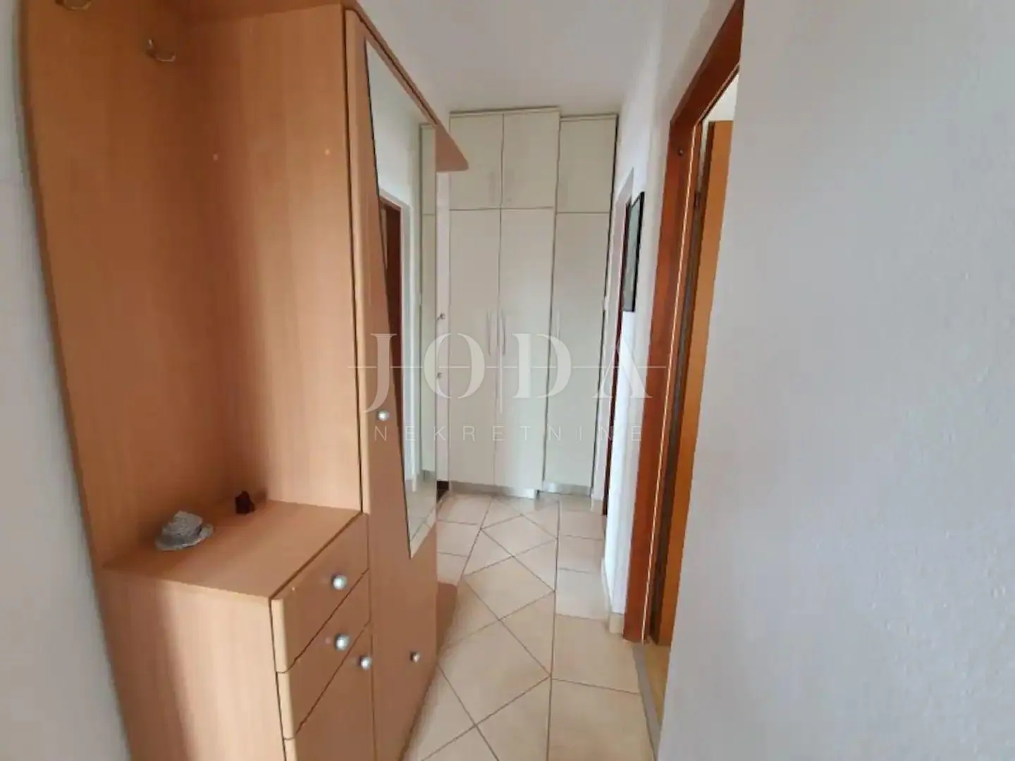 klenovica, apartmanska kuća sa prekrasnim pogledom - slika 18