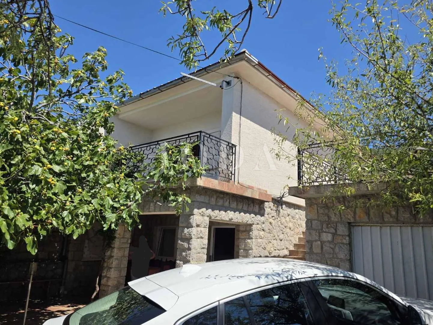 novi vinodolski, smokvica krmpotska, kuća sa dva stana - slika 3
