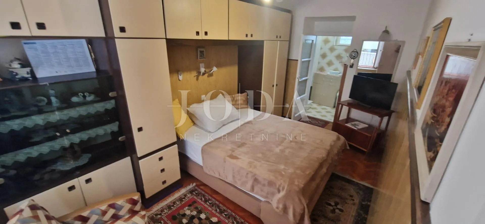 crikvenica, kuća u centru sa uhodanim turističkim poslovanjem - slika 6