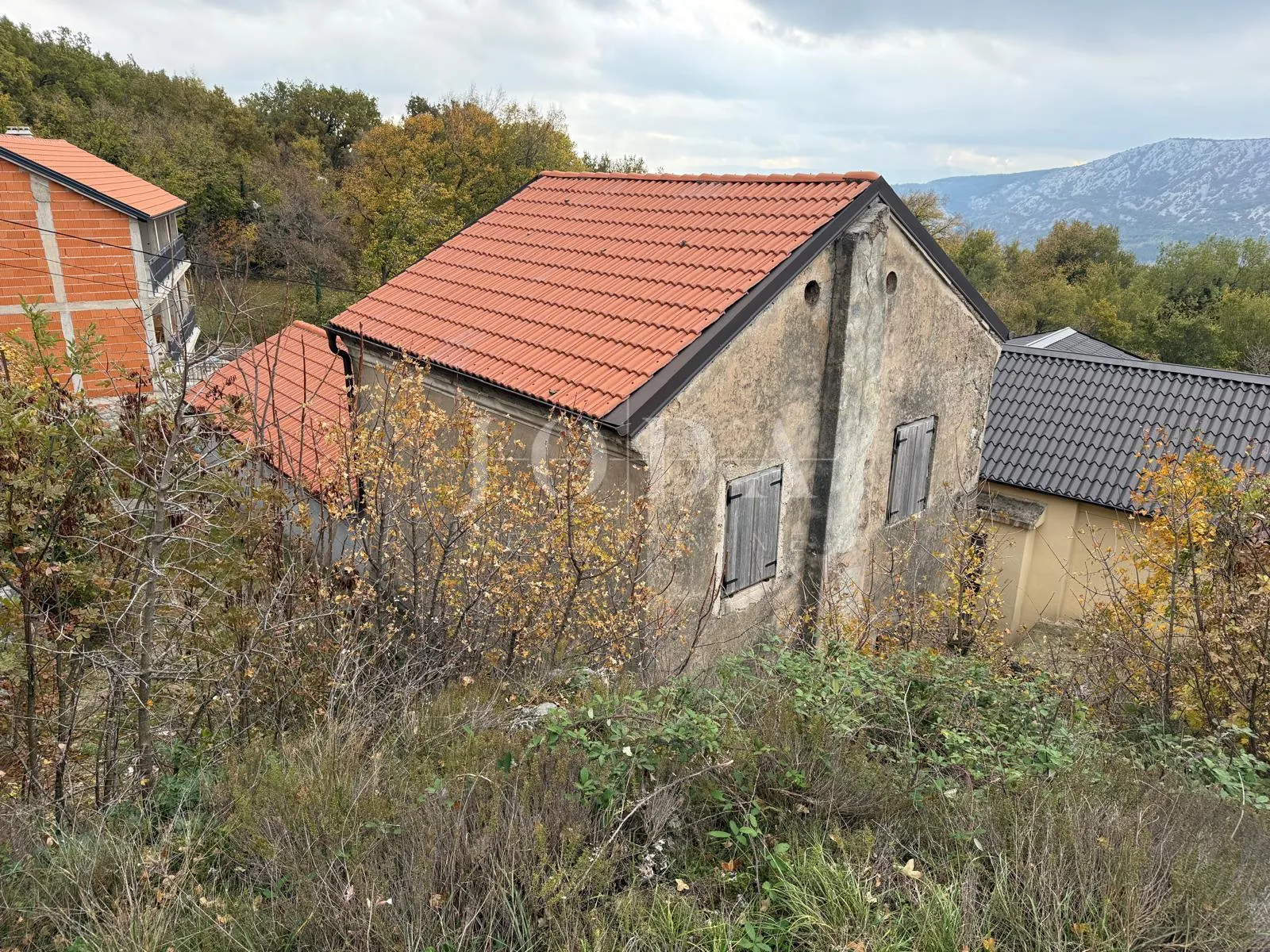 tribalj - dvije spojene kuće - slika 5
