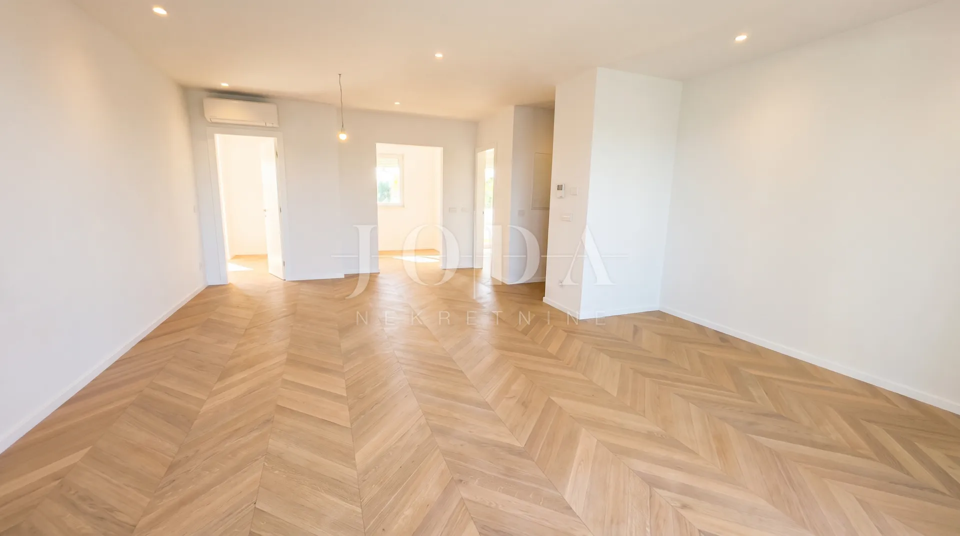 novi vinodolski apartman 1.red do mora - slika 13