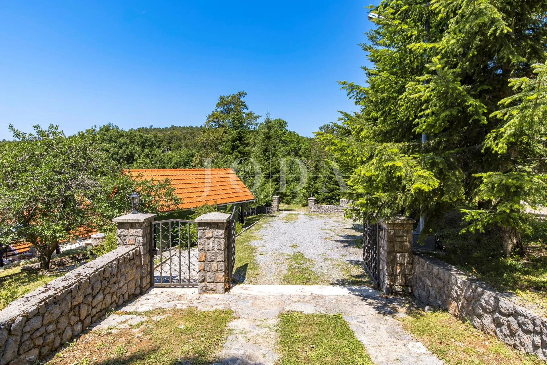 imanje u parku prirode - slika 74
