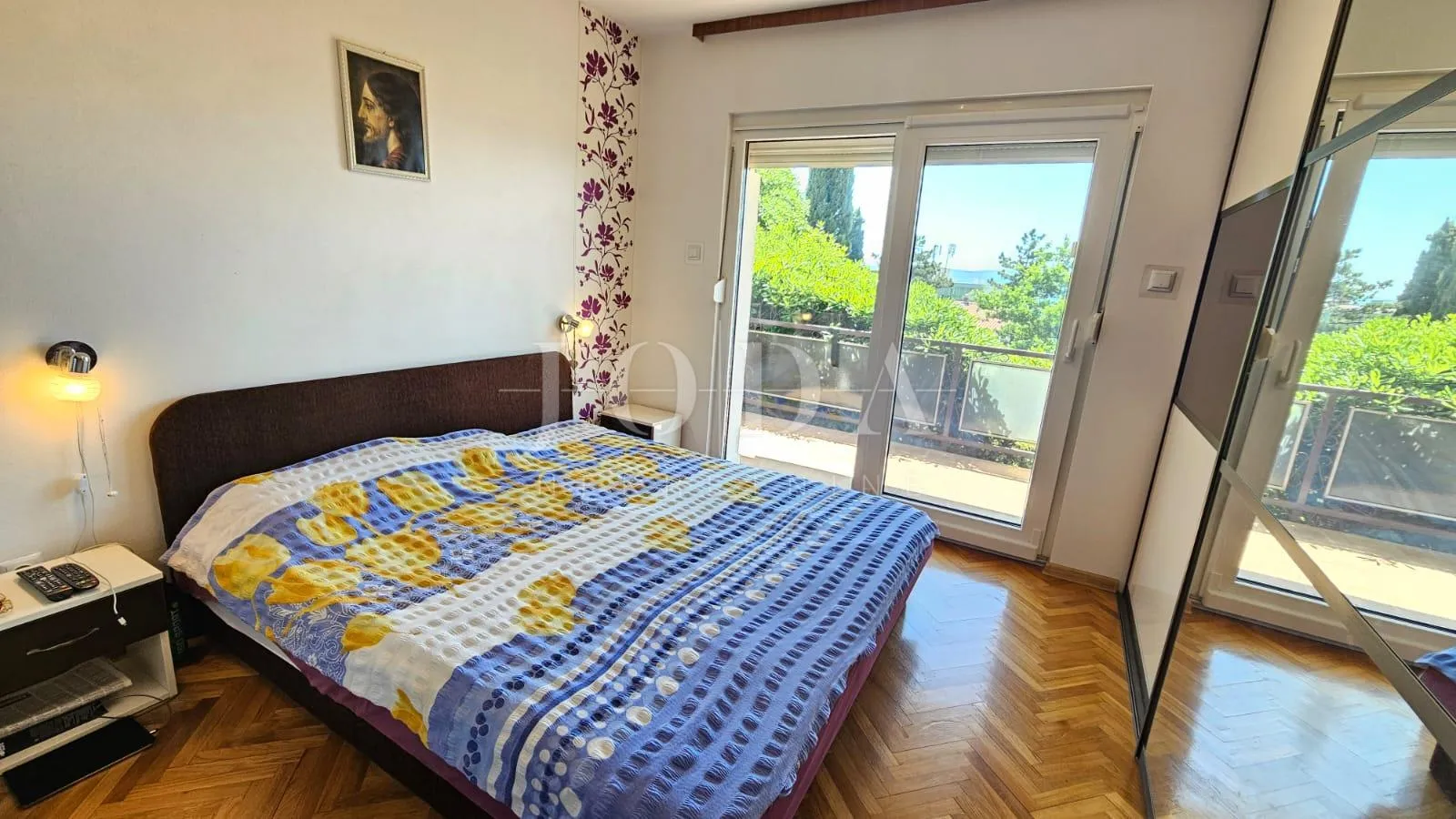 kuća sa 3 jedinice 200m od mora - slika 26