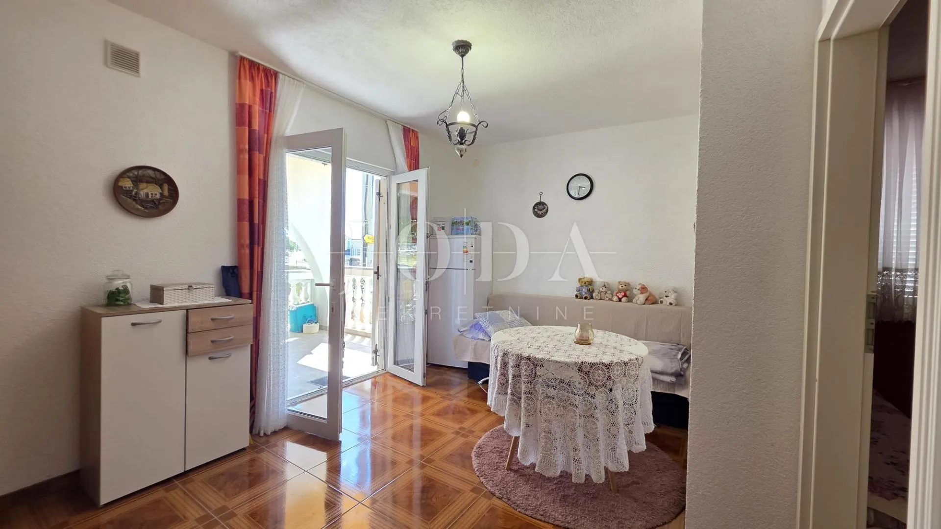 cesarica apartman sa okućnicom blizu mora - slika 8