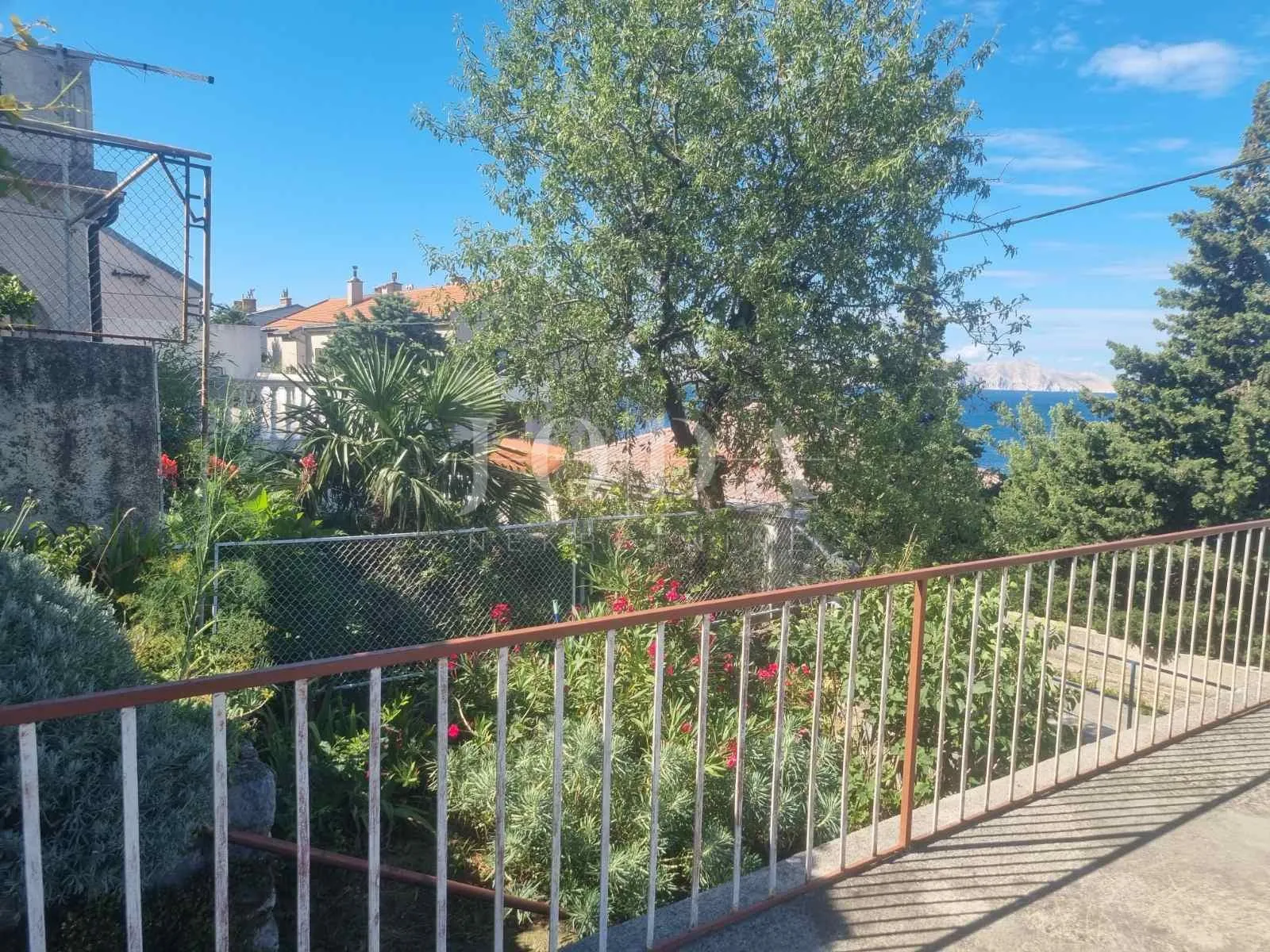 senj, stan na prvom katu, 75 m od mora - slika 18