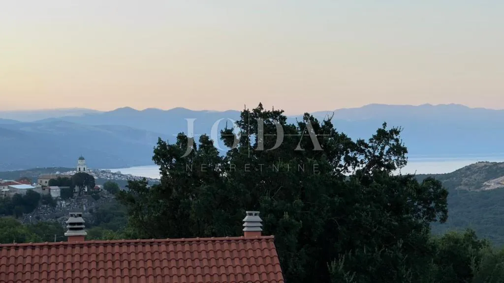 kuća sa bazenom i pogledom na more u vinodolskoj općini - slika 5
