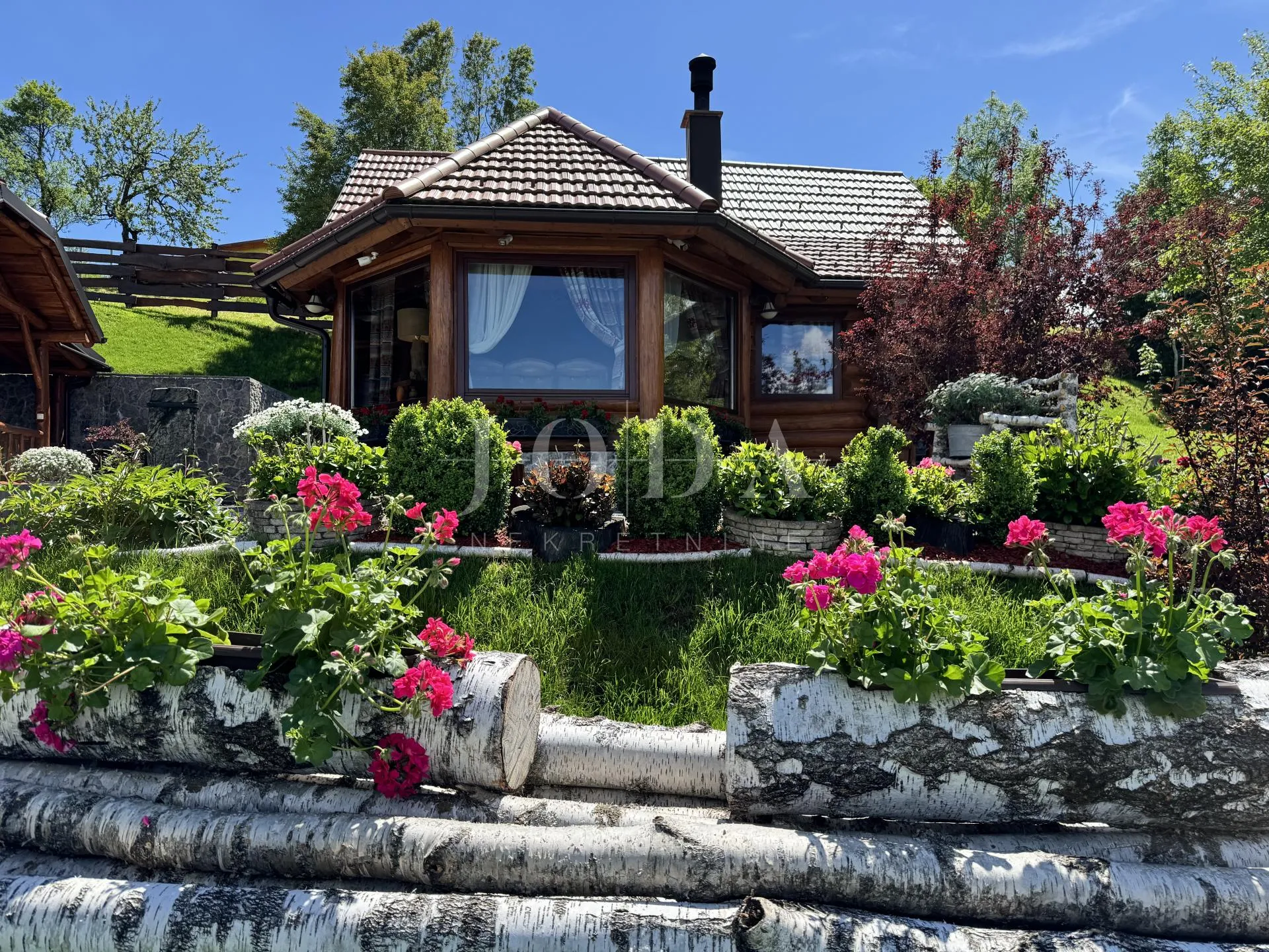 kupjak imanje na prodaju - slika 1