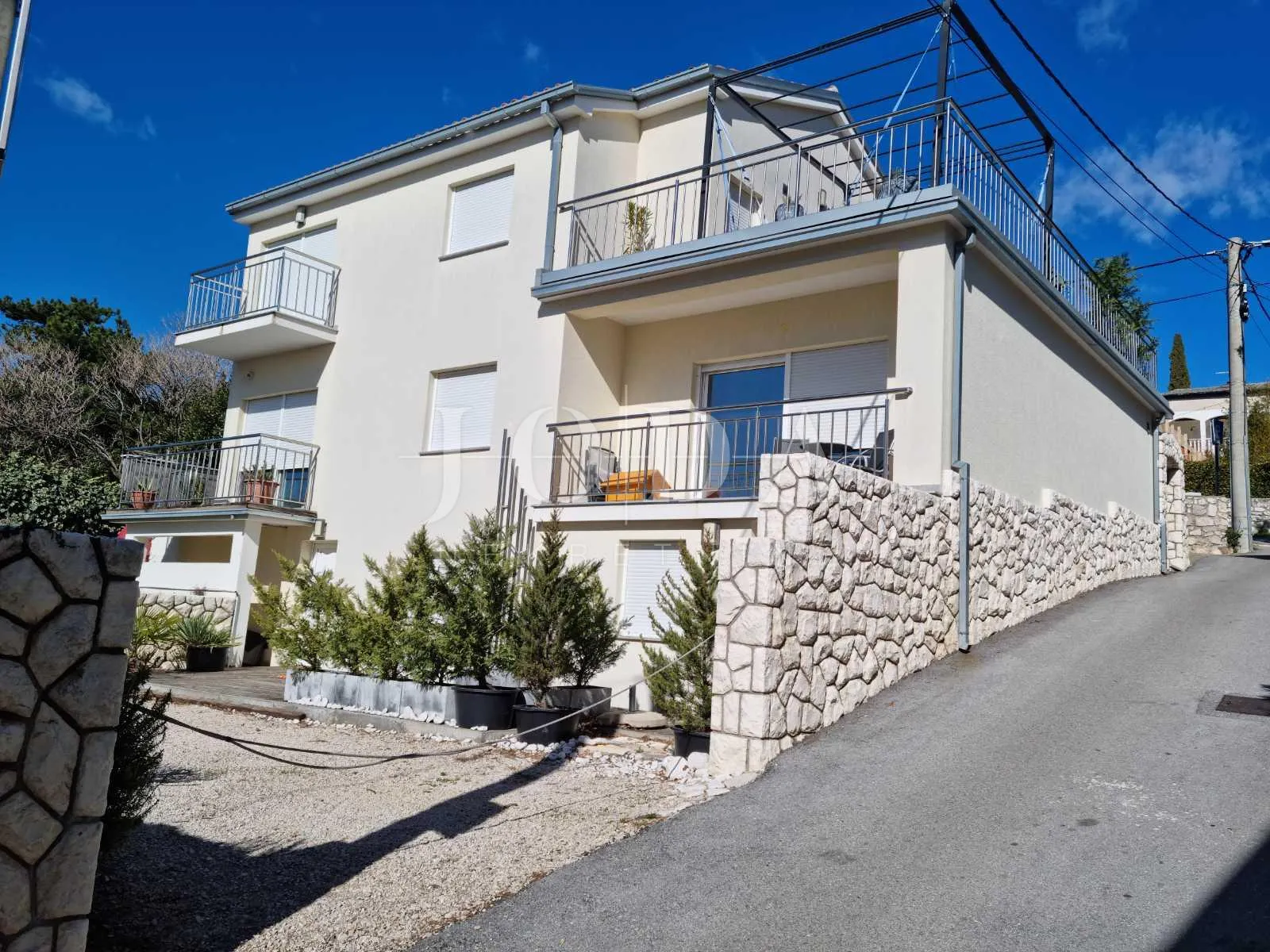 novi vinodolski, kuća 50m od mora - slika 29