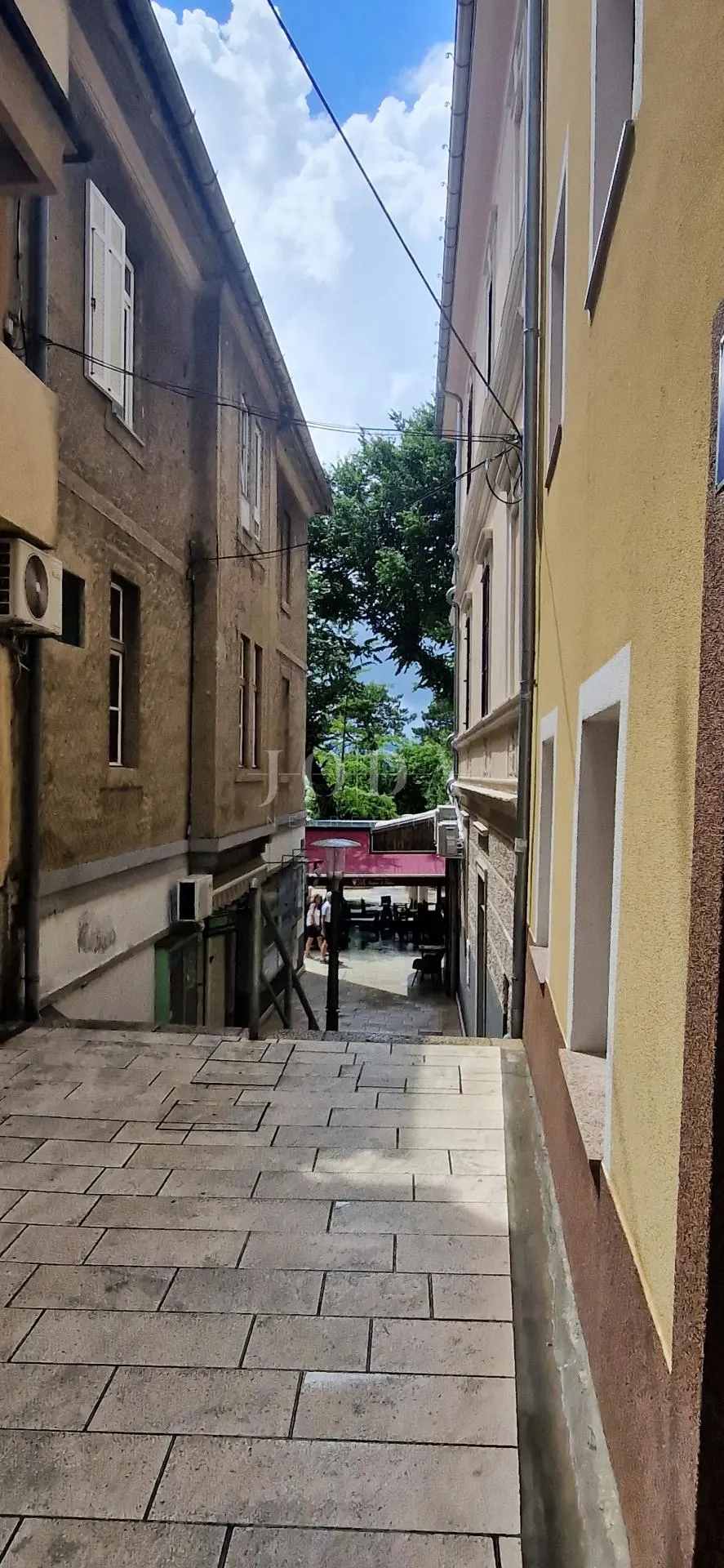 crikvenica, kuća u centru sa uhodanim turističkim poslovanjem - slika 30
