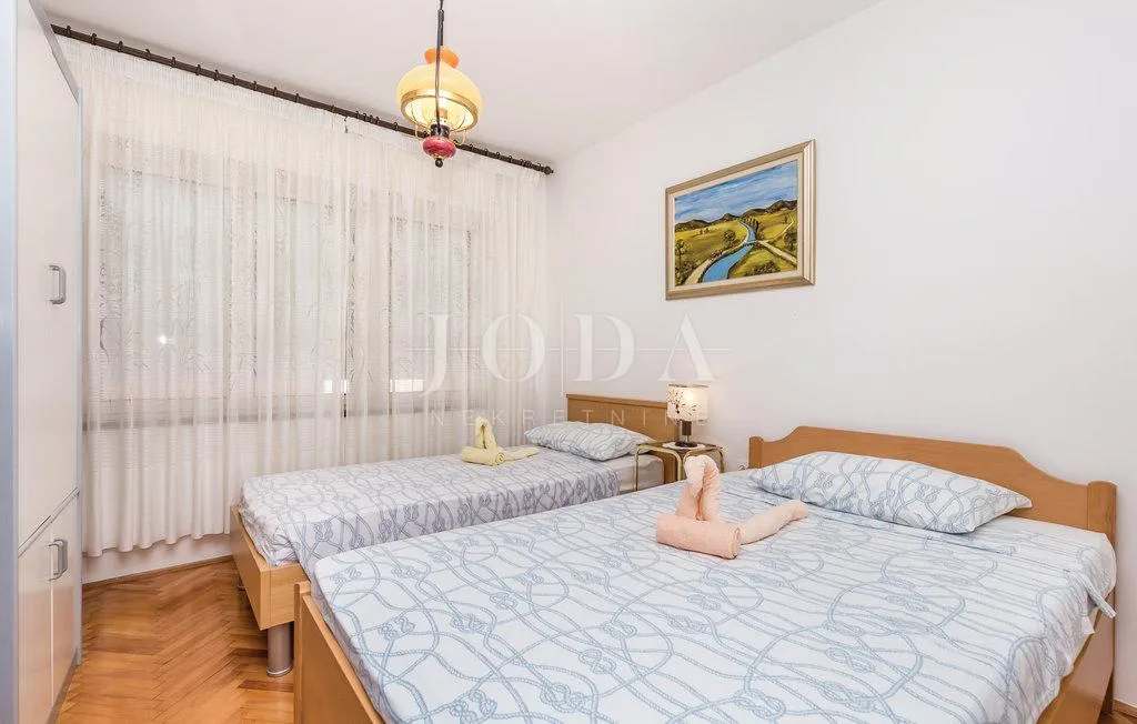 kuća prvi red do mora - slika 24