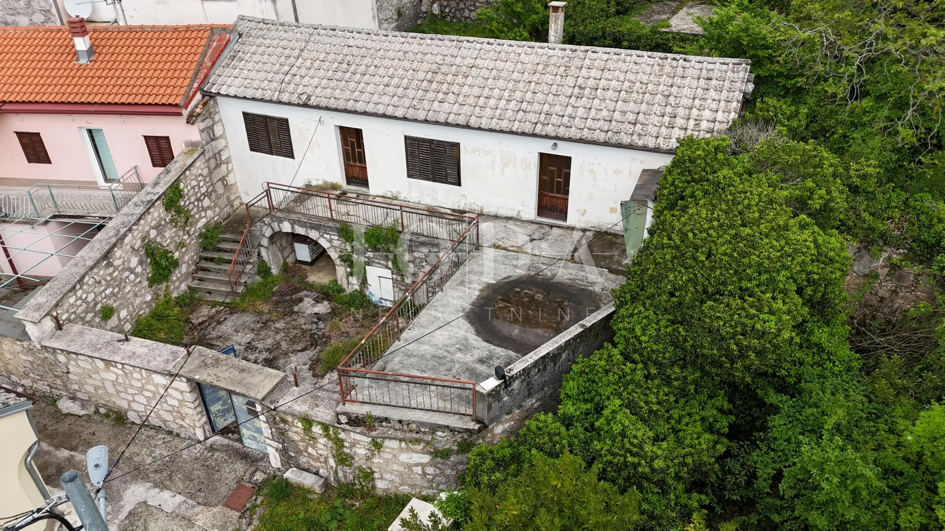 kamena kuća s pogledom na more + dodatna parcela 1400 m² | baretići, grižane - slika 6