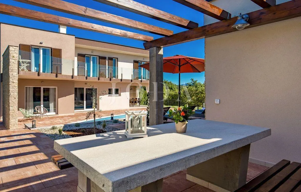 labin, okolica, villa sa bazenom i wellnessom - slika 6