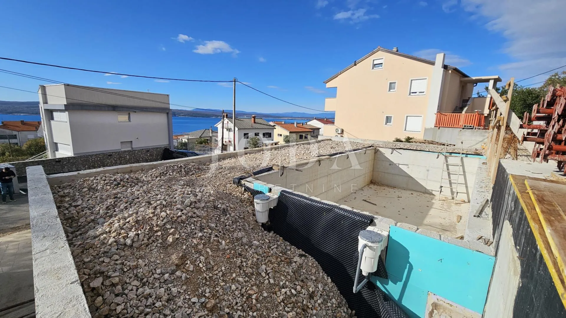 crikvenica stan s bazenom i pogledom na more - slika 24