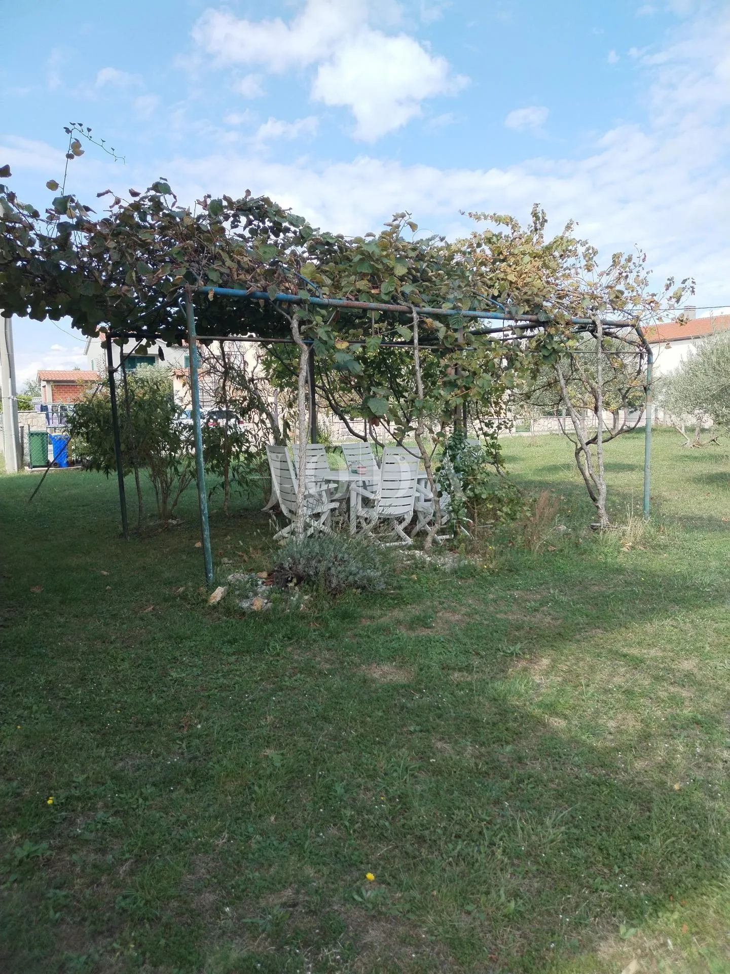 labin, okolica, kuća s dva stana i poslovnim prostorom - slika 38