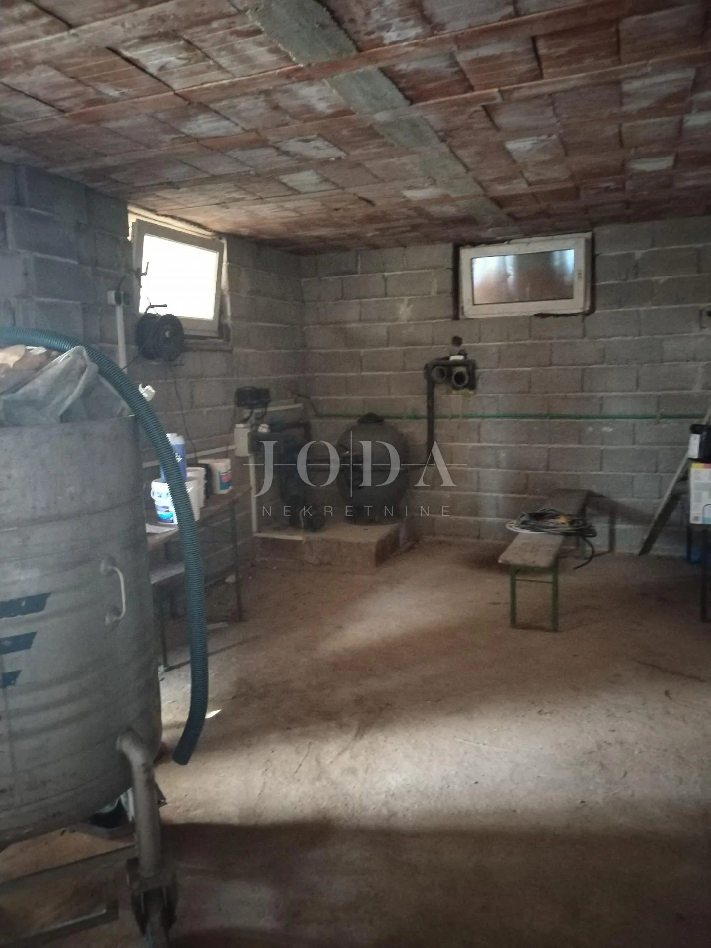 labin, okolica, kuća roh-bau sa bazenom na mirnoj lokaciji - slika 11