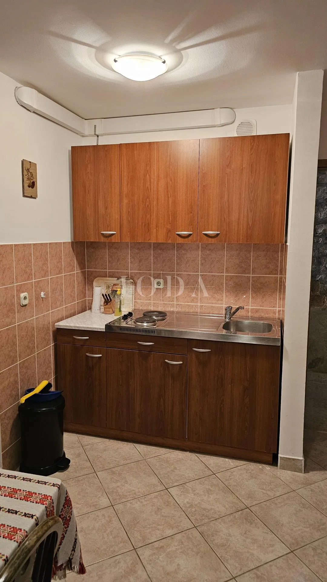 kuća u nizu sa 4 apartmana i balkonom,vrsar centar - slika 20