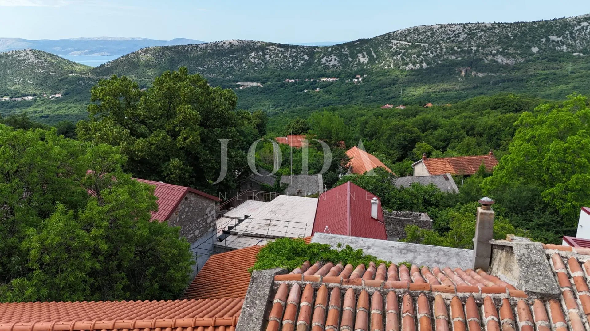 bribir, kamena kuća sa pogledom na more - slika 9