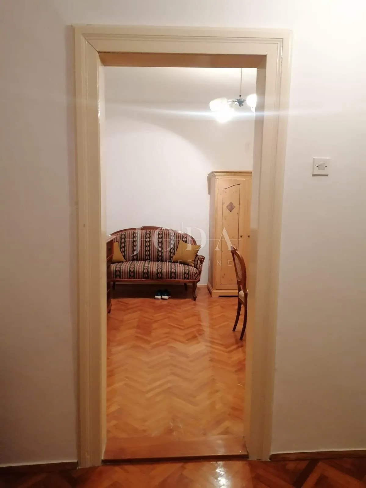 bribir – starija kuća s velikom okućnicom, garažom i dodatnim prostorima - slika 31