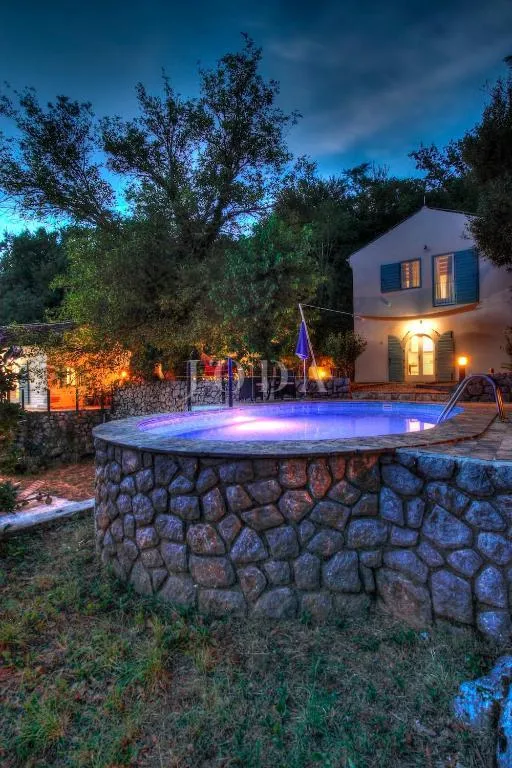 grižane imanje sa dvije kamene kuće i zemljištem - slika 44