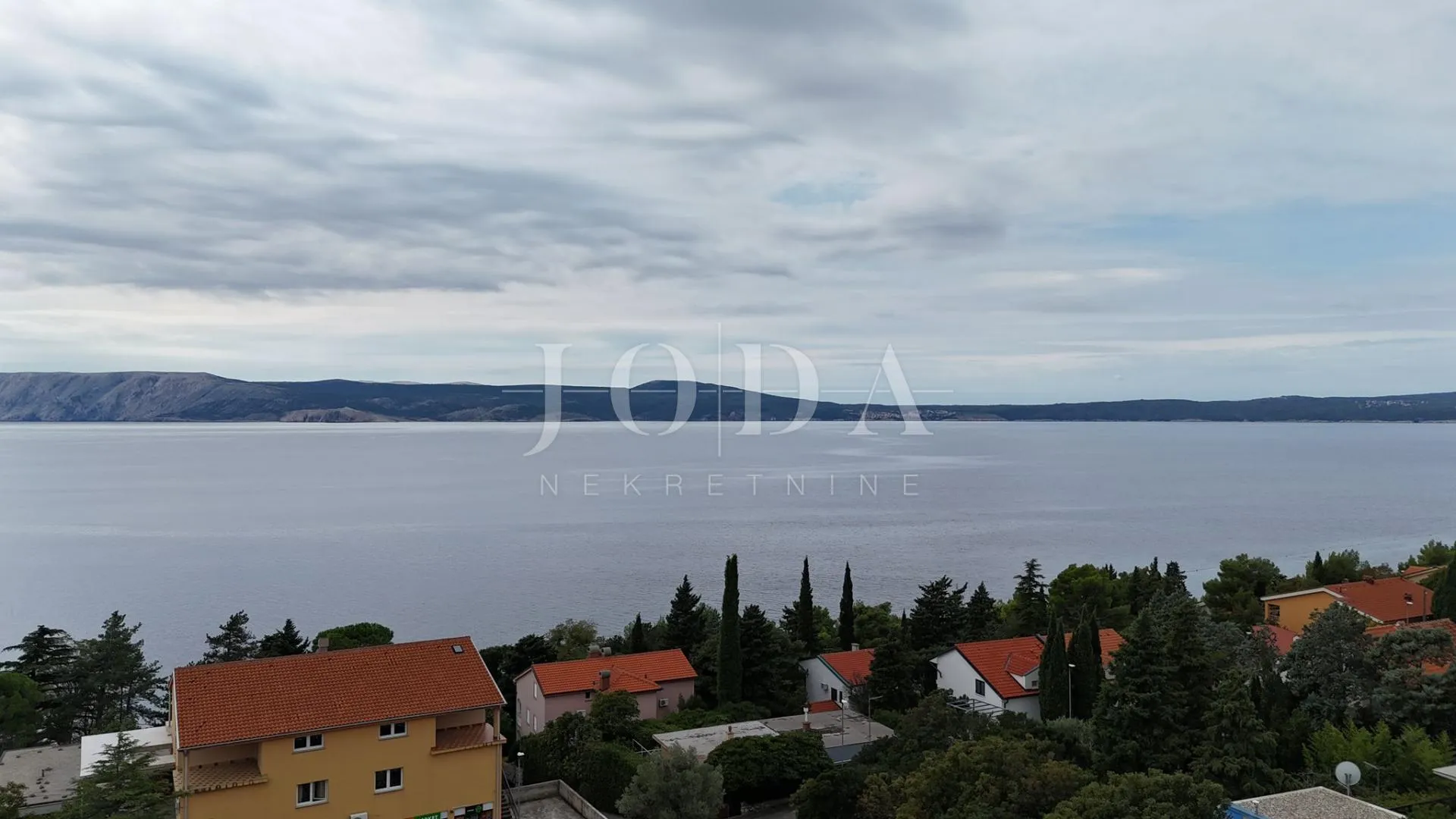 prodaja dvojne kuće u novom vinodolskom, atraktivna lokacija - slika 33