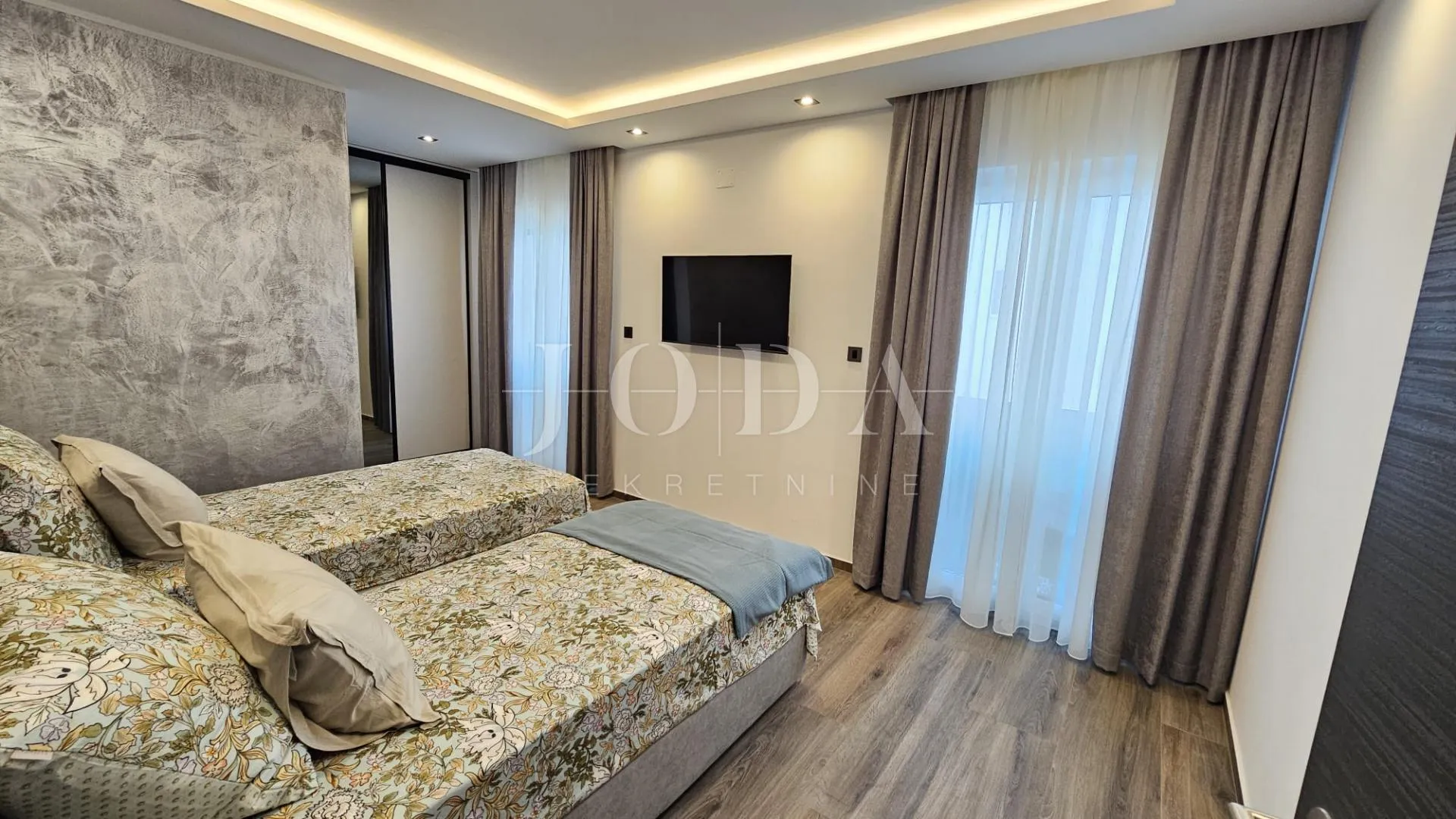 novi vinodolski moderna novogradnja blizu plaže i centra grada - slika 27
