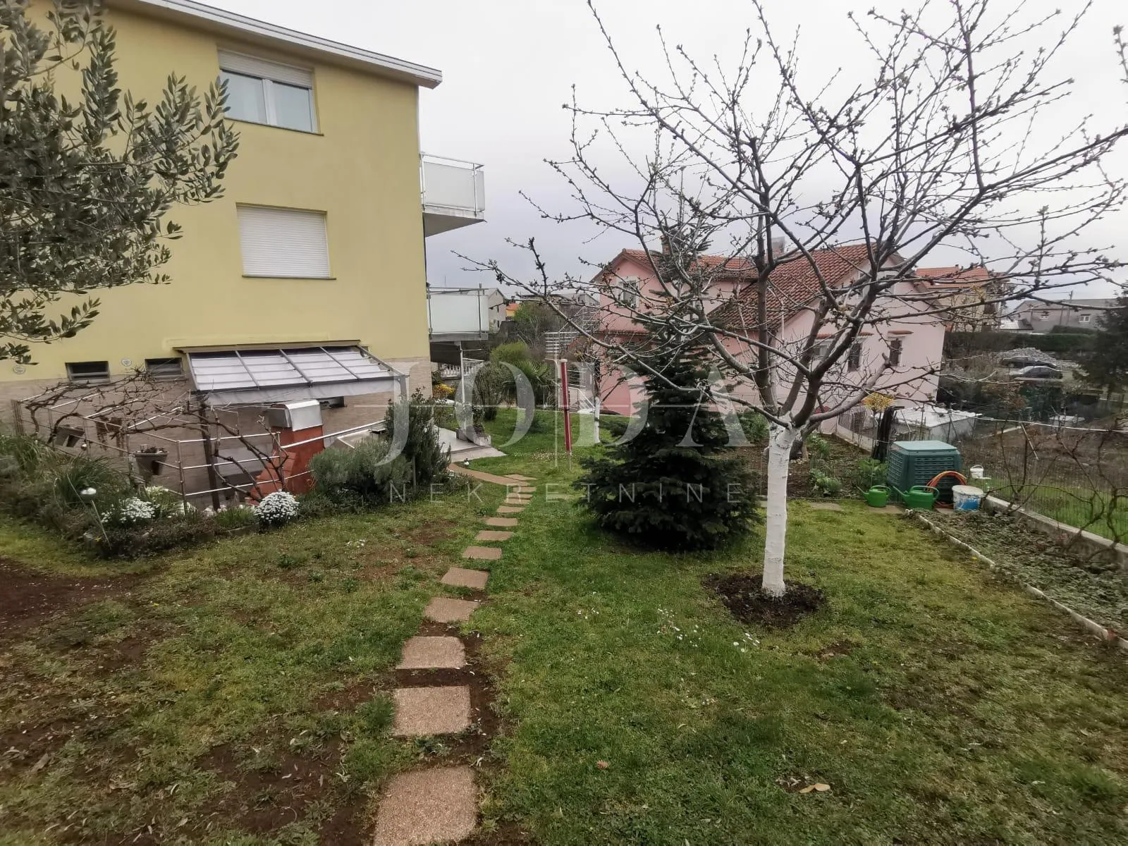 marinići kuća - slika 2