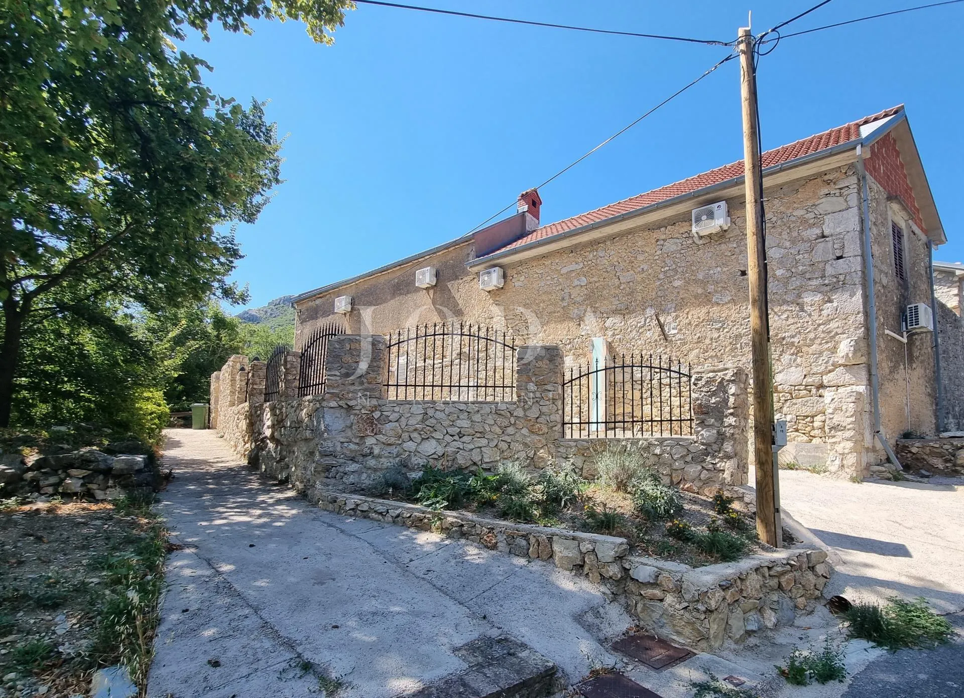tribalj, dvije kamene kuće sa bazenom! - slika 43
