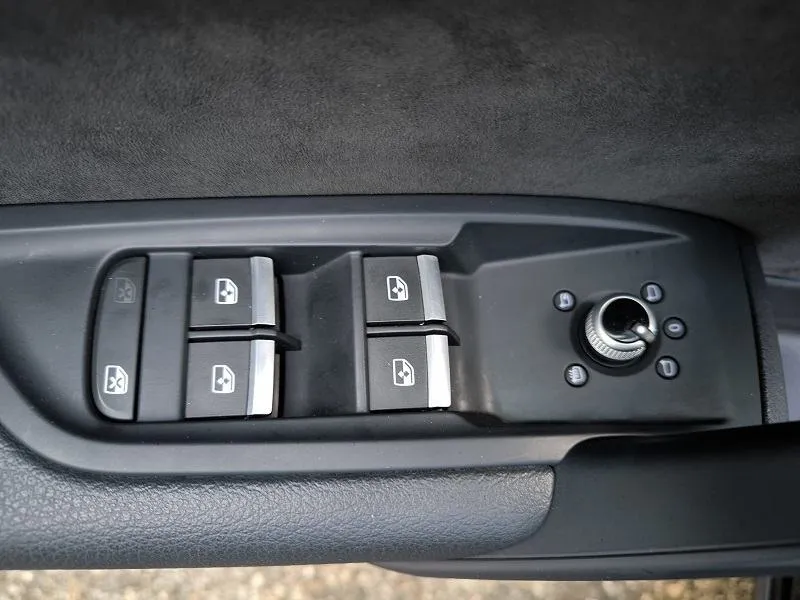 audi q5 2.0 tdi*quattro*automatik*navigacija* - slika 19