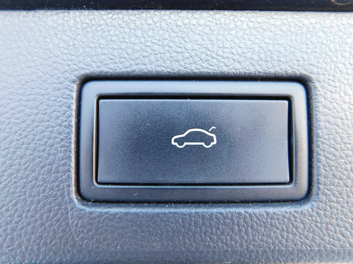 11954 volkswagen arteon sb 2.0 tdi dsg elegance - slika 15