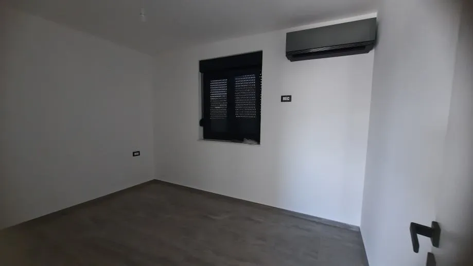 !!stan u prizemlju s pogledom na more: murter, 79.00 m2, novogradnja - slika 14