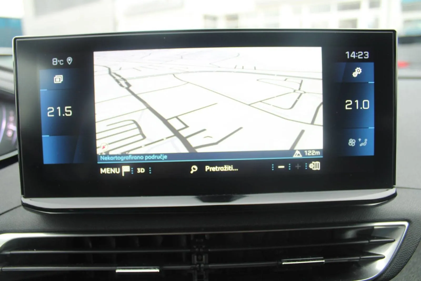 peugeot 3008 1.5 hdi automatik allure *led, navigacija, kamera* - slika 19